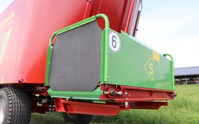 Stražnji ukršteni transporter