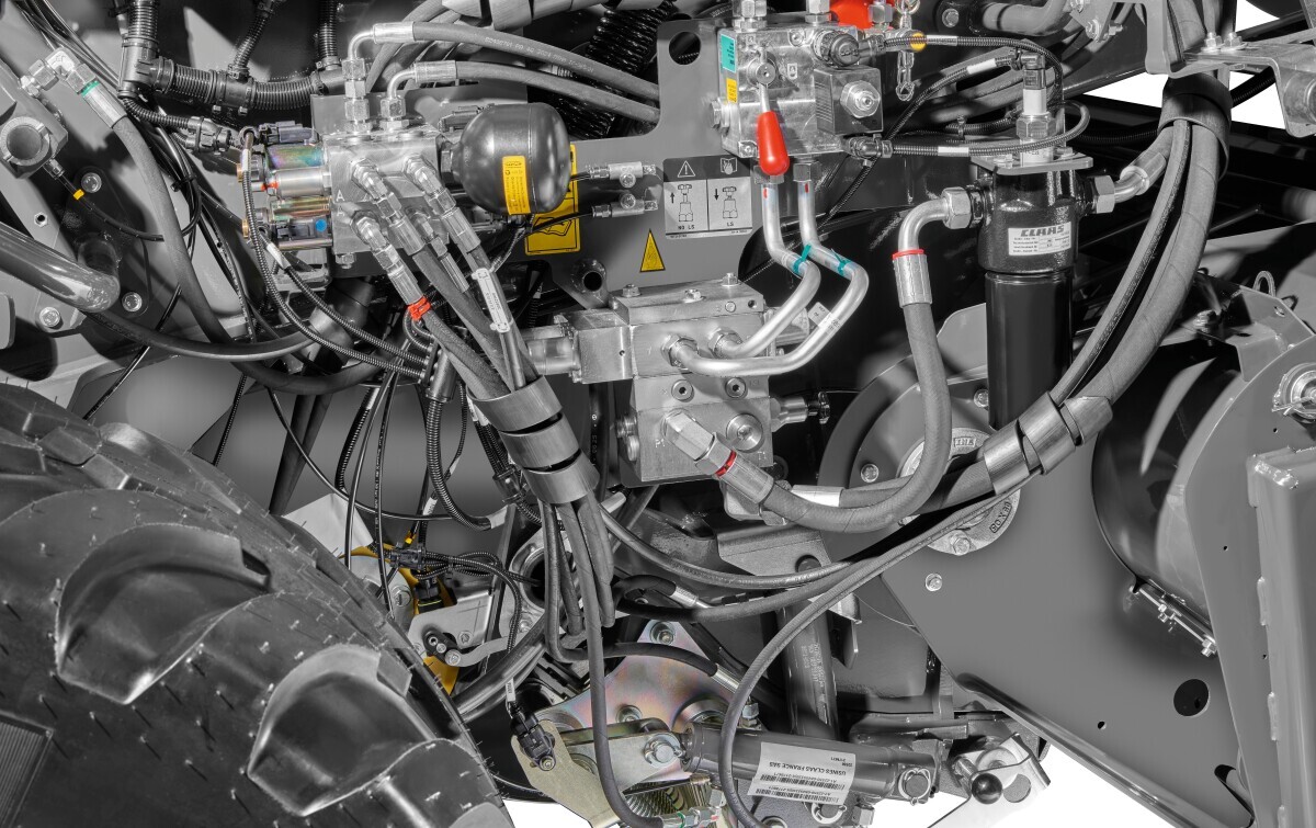 Rollant 630 RC koristi ojačane lančane prijenose i veće zupčanike za duži vijek trajanja