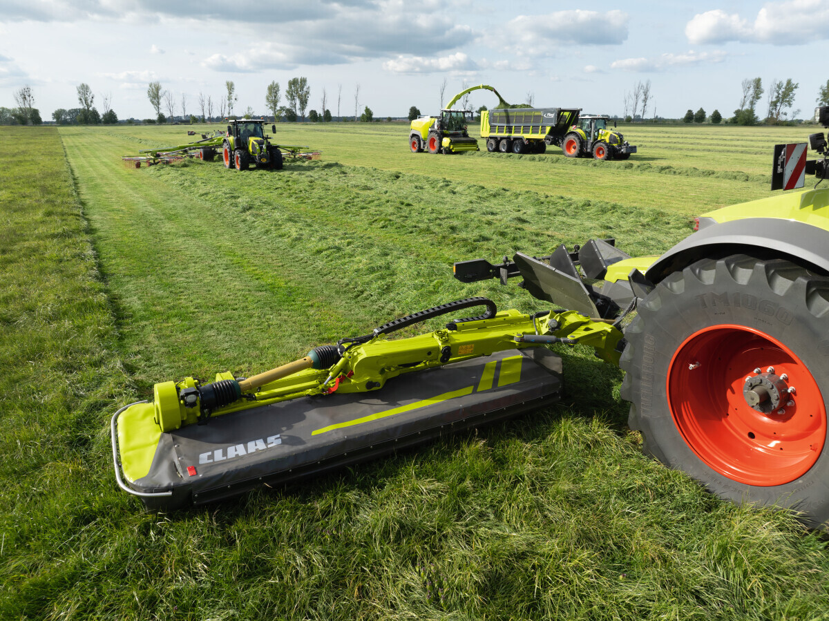 Disco 1100 Direct Swather ima mogućnost otkosa širine i do 21 metar