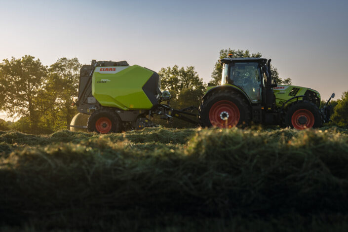 nova-claas-roto-balirka-cerex-700-rc-13