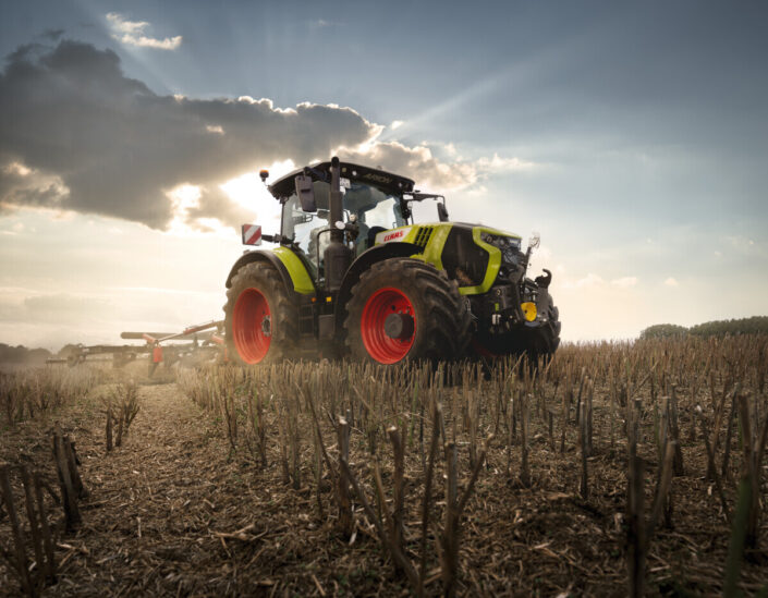 nova-claas-serija-arion-6-5