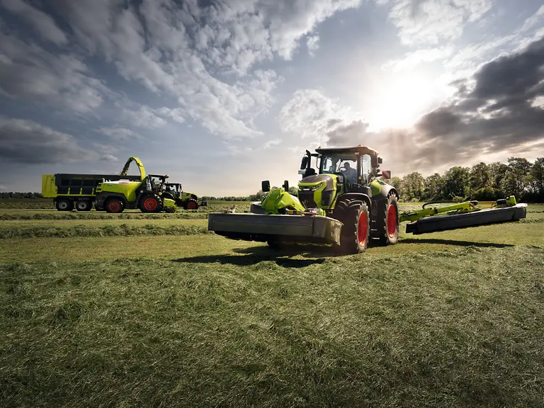 1030592-27 axion 9 claas