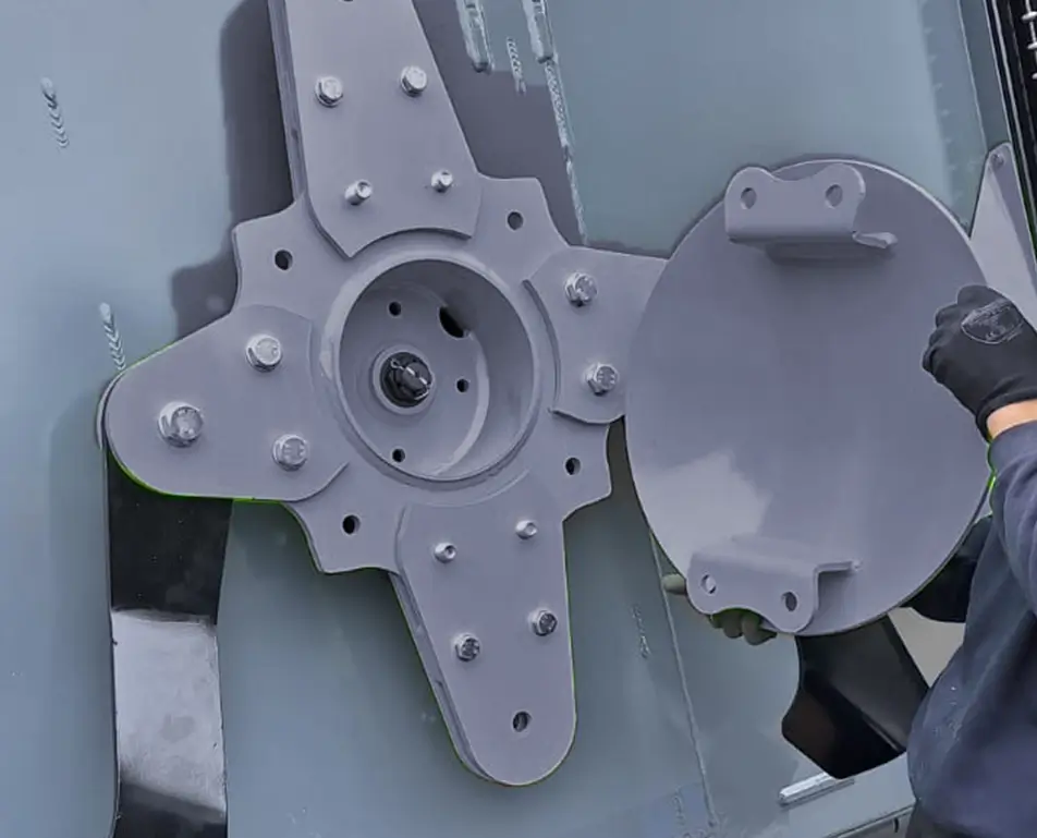 Equipment-Features-Bladeswebp malč
