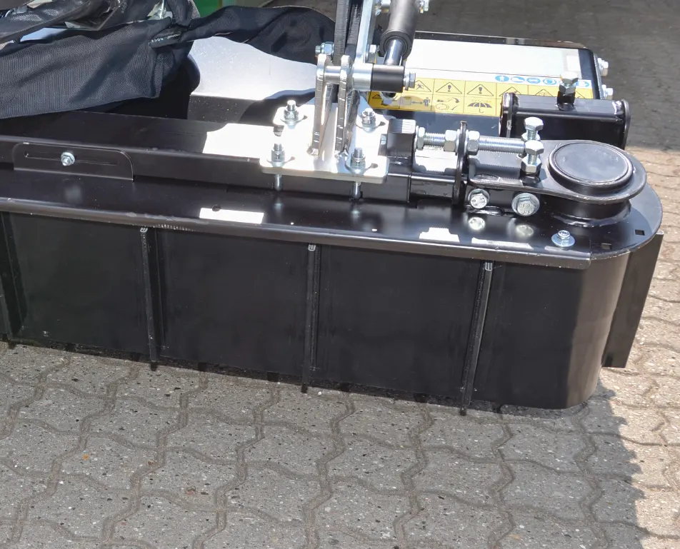 FR-122-VB-hydraulic-conveyor-belt-featured-equipment FR 122 VB