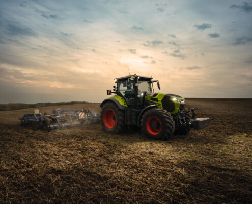 AXION 8 CMATIC